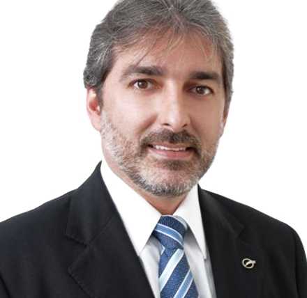 Dr. Carlos Lacerda